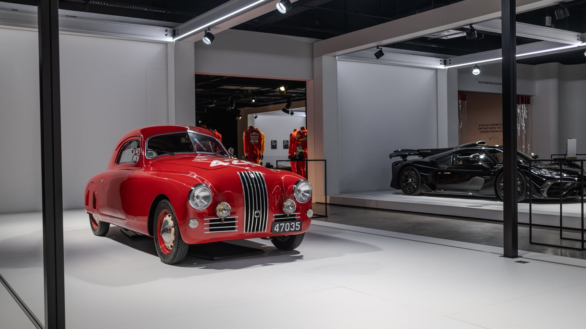 View of the Galleria 610 interior exhibition
Galleria 610, musée automobile, luxembourg, gridx, hypercar, museum,